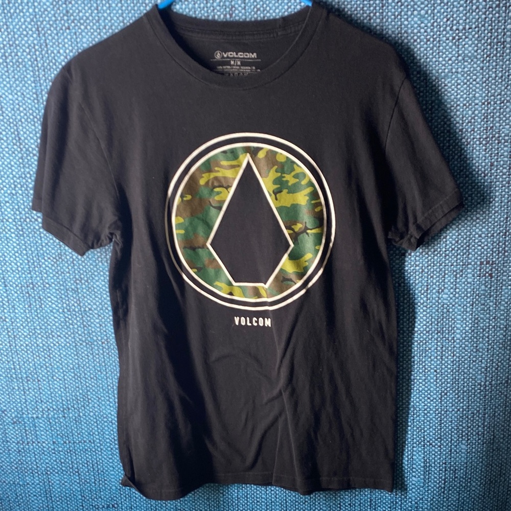 Volcom Black Tee with Green Camo Logo